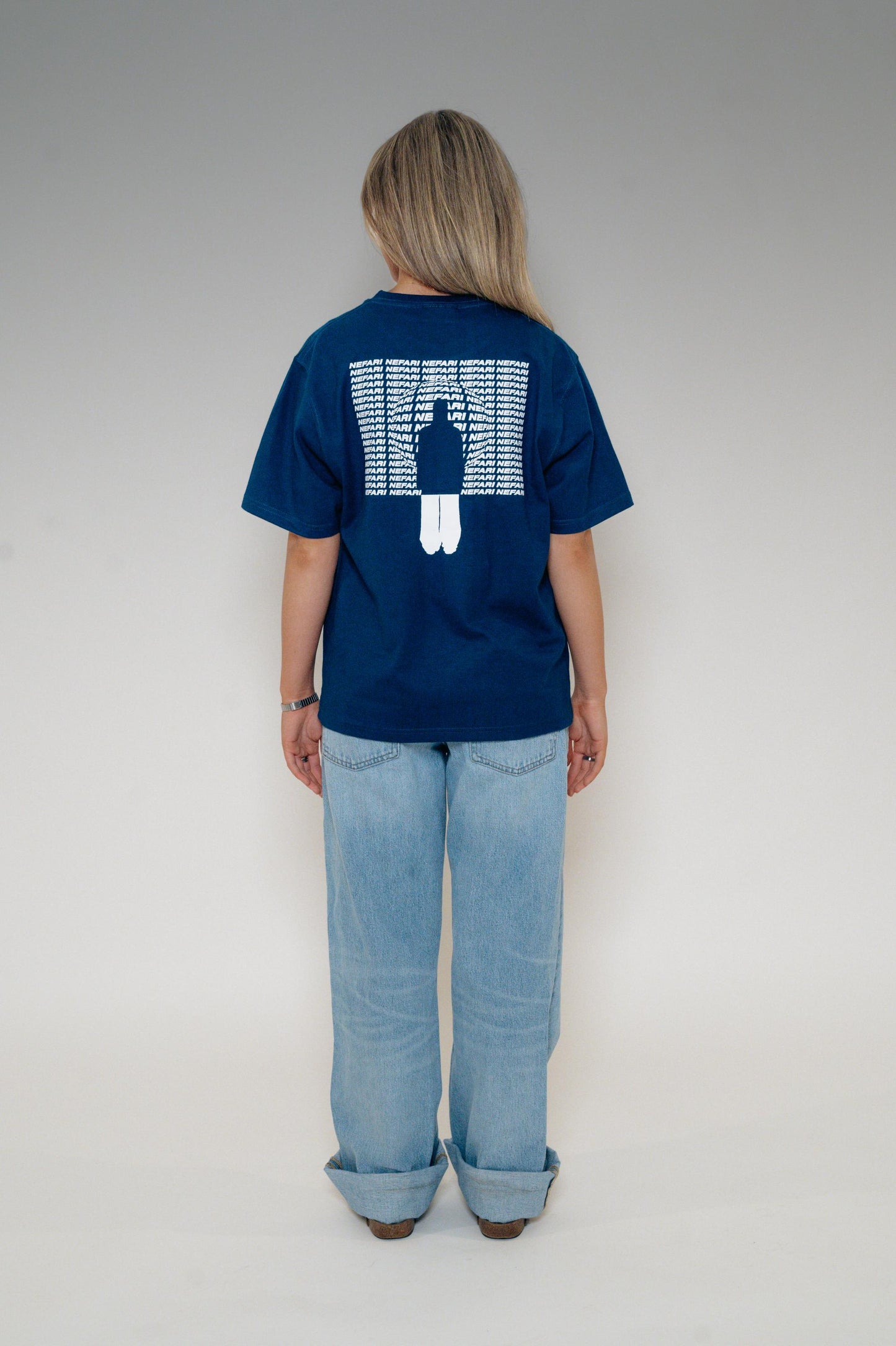 SILHOUETTE TEE