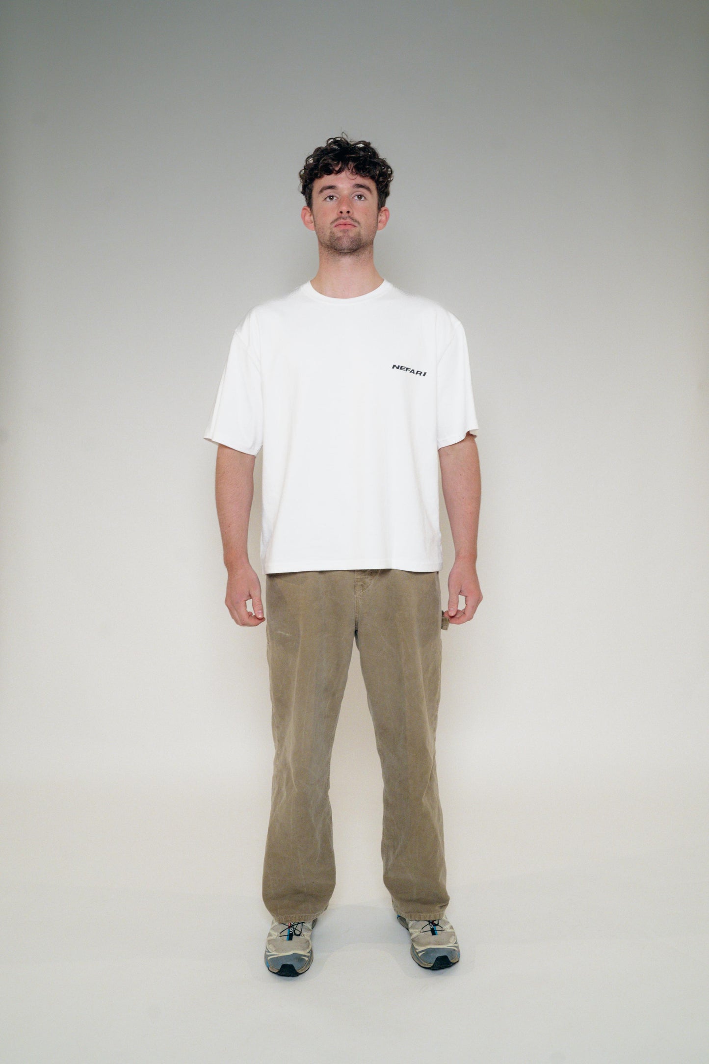 SILHOUETTE TEE